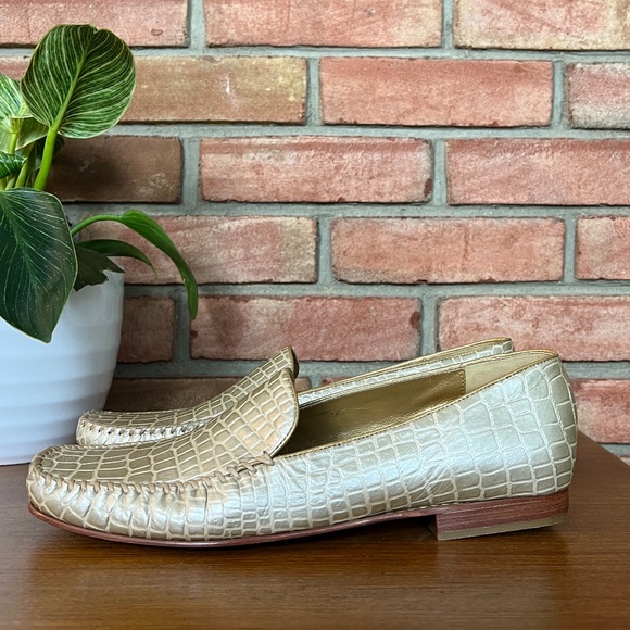 Robert Zur Soft Gold Crocodile Embossed Glove Loafer with Square Toe in Size 12 - Picture 4 of 11